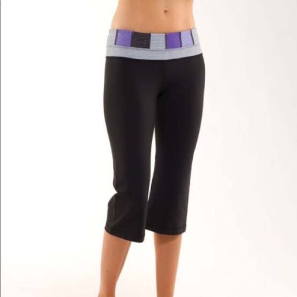 Lululemon Groove Cropped Black Yoga Pants
